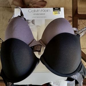 New In Box: Calvin Klein 2 Pack Lightly Lined Demi Bras/ Grey and Black 34B